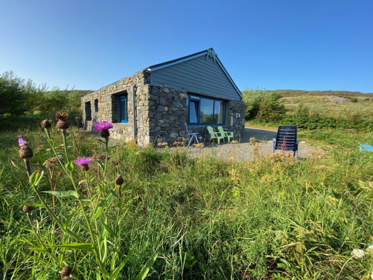 Fulmar Cottage2